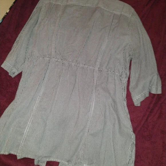 cato woman button up blouse 18/20W Black White Striped Rose Detail - Picture 5 of 7